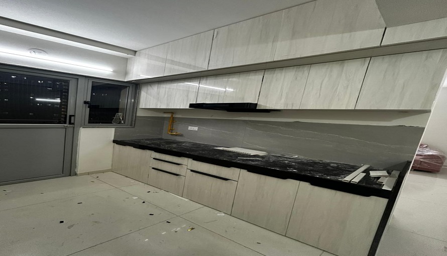 2BHK FLAT IN VAISHNO DEVI ADANI ASTER